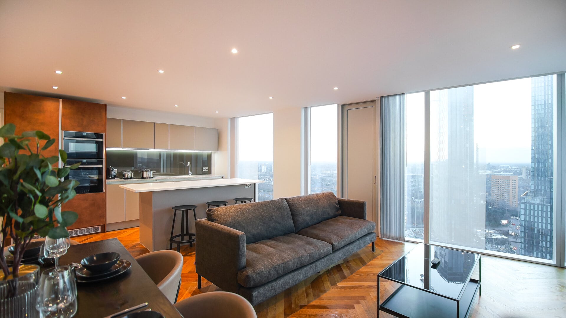 Skyline @ Orchard Boulevard | Freehold | Near Orchard MRT - Skyline Penthouse Apartment Apartments With View